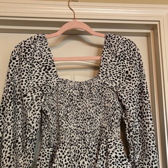 Simplee Apparel Leopard Print Romper - Picture 6 of 7